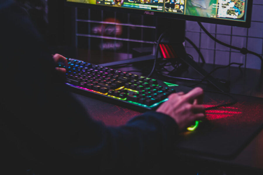 14 Stunden gamen pro Tag